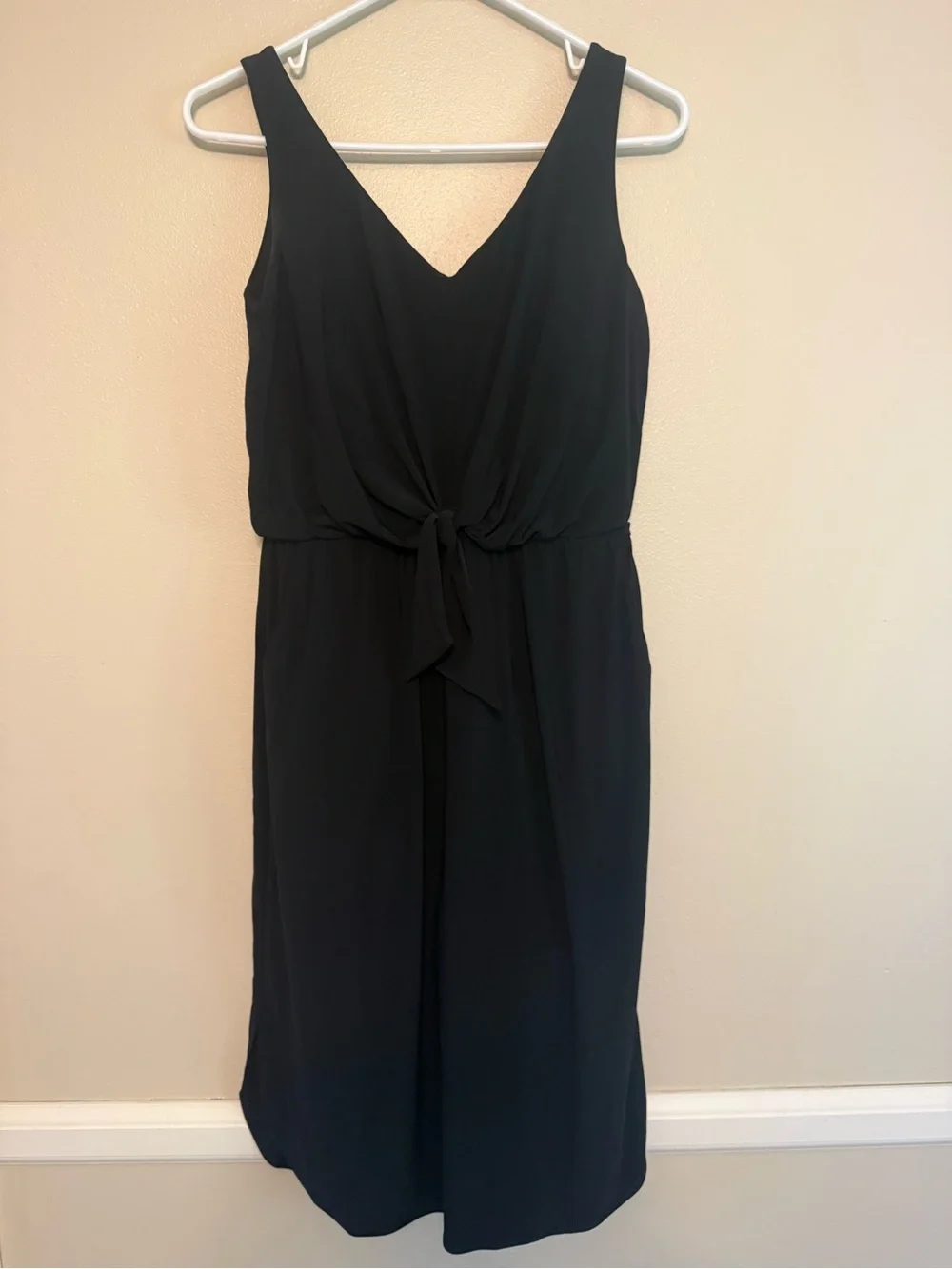 Miraclesuit tali shaping dress size small in black nwt